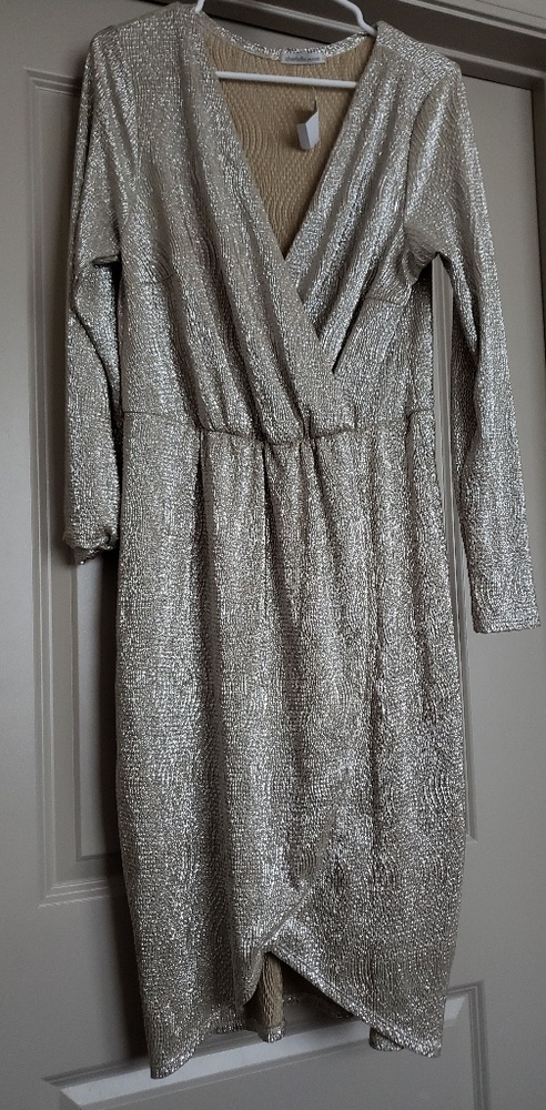 Beautiful plus Size gold dress (bodycon)